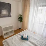 Traditional Old Town Apartamento *